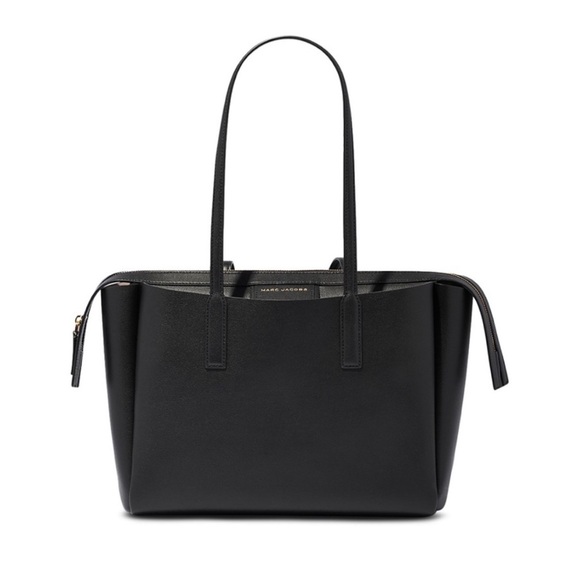 Marc Jacobs Handbags - Marc Jacobs The Protege Black Leather Large Tote Laptop Bag